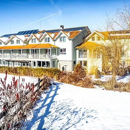 Hotel семеен 1876 Apriltsi (Lovech)