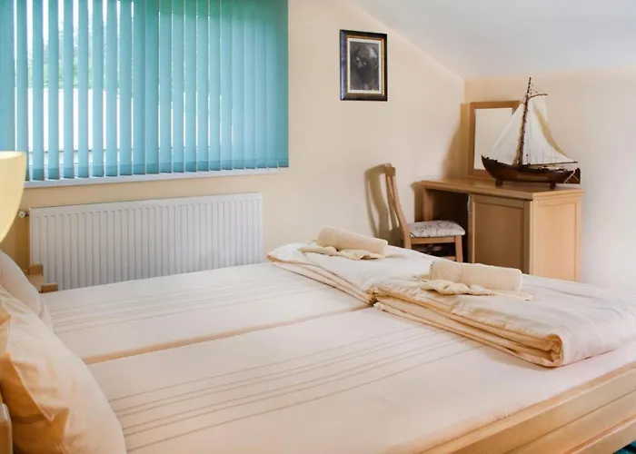 酒店 семеен 1876